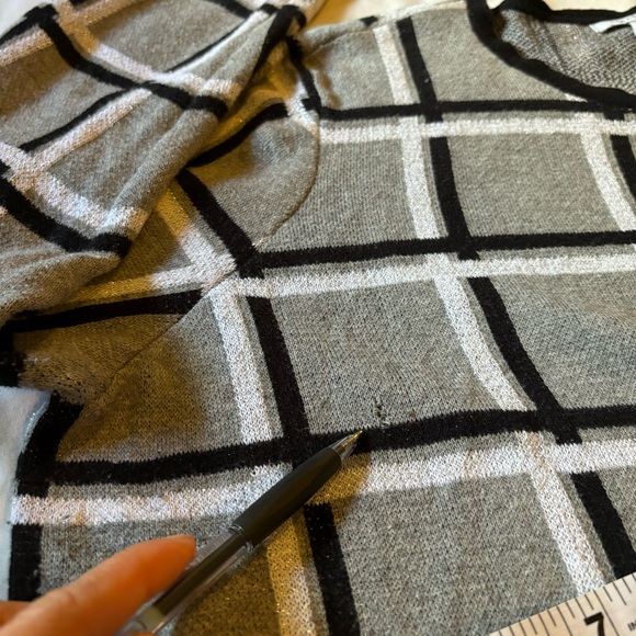 Liz Claiborne Women’s gray plaid cardigan sweater Open Front Sz 1X - Picture 6 of 9